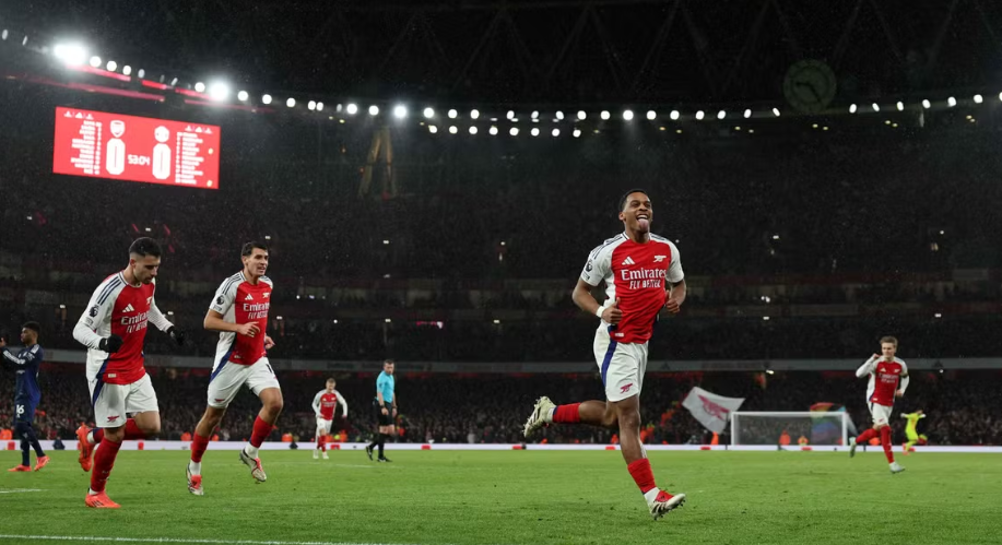 Arsenal Triumphs Over Manchester United in Historic 500th Emirates Match