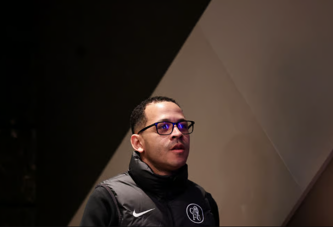 Chelsea dig heels in over teen sensation as Liverpool circle for defensive reinforcements