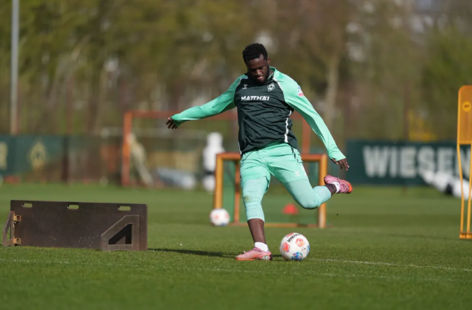 ‘He’s Given Up on His Career’ Kruse Slams ‘Overweight’ Boniface in Brutal Takedown