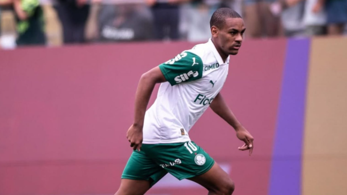 ‘Using Our Name!’ Barcelona Cry Foul as Brazilian Star’s Price Gets Inflated
