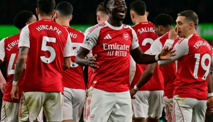 Arsenal Scrape Past Wolves Via Two Own Goals to Stay Top in Nervy Emirates Slog