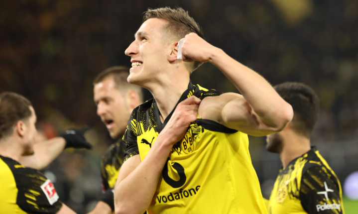 Barcelona Slam Brakes on Schlotterbeck Move Despite Flick Link