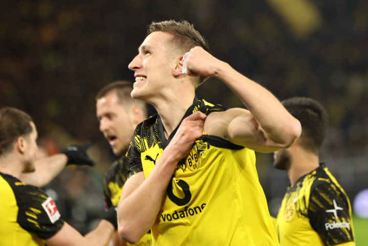 Barcelona Slam Brakes on Schlotterbeck Move Despite Flick Link