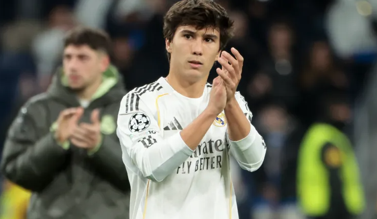 Gonzalo Garcia fires Real Madrid reminder with POTM nod as Mbappe return looms