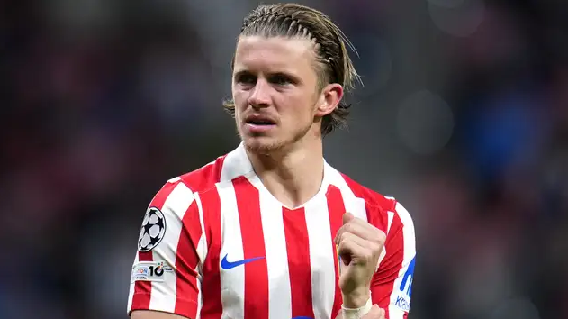 Spurs Nab Gallagher In £35m Coup To Boost Faltering Top-Four Bid & Midfield Woes