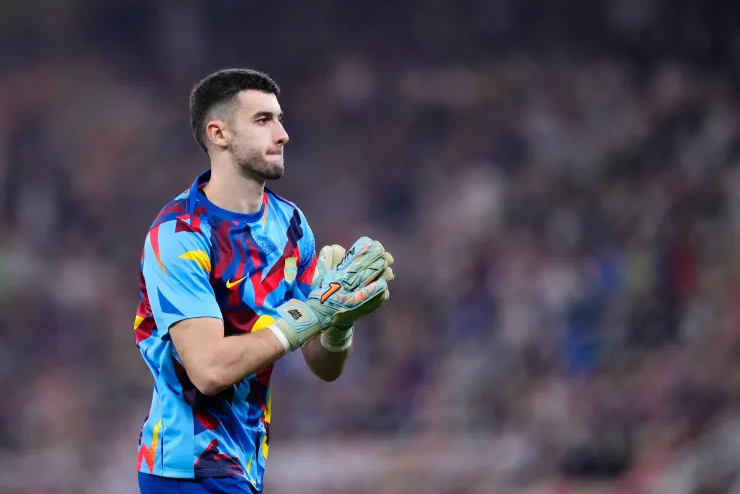 Marc Casado Hails "World's Best" Joan Garcia After Keeper's Heroics Seals Barca Cup Progress