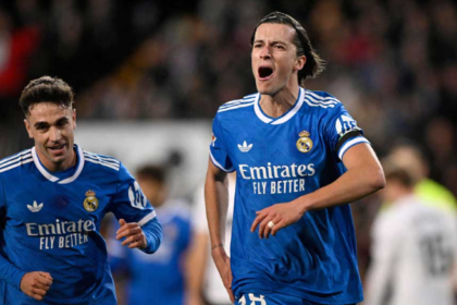 Real Grind Past Valencia to Keep Barca in Sight as Atletico Stumble