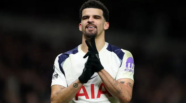 RELEGATION FIRE SALE! Newcastle circle as Tottenham face nightmare summer without Solanke