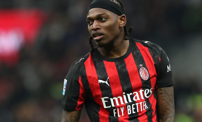 Leao DROPPED! Barcelona Cool Interest as Major Tactical Flaw Identified