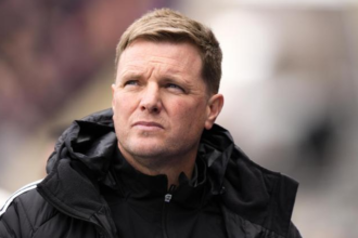 ‘25 Points Thrown Away!’ Late Collapses Heap More Pressure on Howe as Newcastle Implode Again