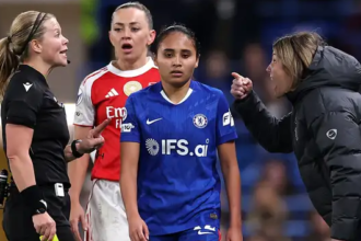 ‘See For Yourself!’ Fuming Bompastor Whips Out PHONE in Live TV Rant After McCabe Hair Pull Goes Unpunished