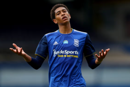 'I was desperate to be on his team' Ex Blues star Davis opens up on 'humble' young Bellingham and THAT Villa screamer