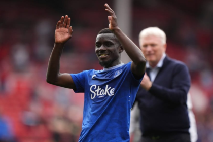 'Not fit for the game' Moyes confirms Gueye ruled out of Sunderland clash as Everton chase Europe