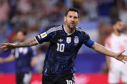 Messi and Kane Make History as Group Stage Concludes with Dramatic Finale