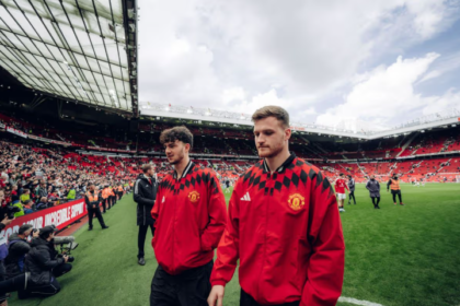 United Expect Mee to Sign Despite Contract Expiry