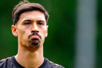 'We all congratulated him' Reijnders accidentally confirms Dumfries to Real Madrid at Netherlands camp